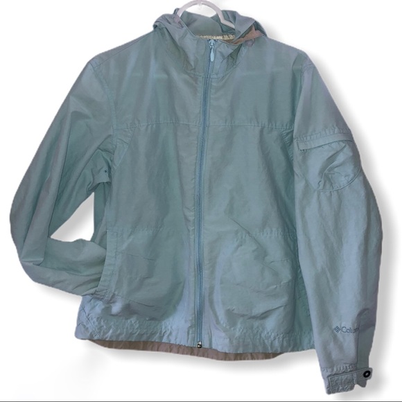 Columbia Jackets & Blazers - Columbia Light Sky Blue Hooded Wind Breaker sz. L